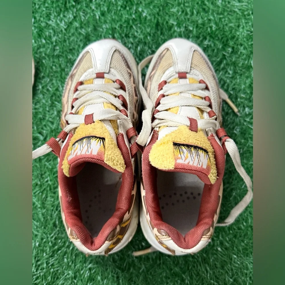 Nike Air‎ Max 95 Giraffe (PS) Size 2Y